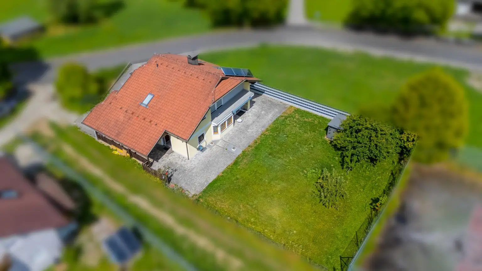 Attraktives Zuhause in Seenähe, durchdacht, hell, wertbeständig