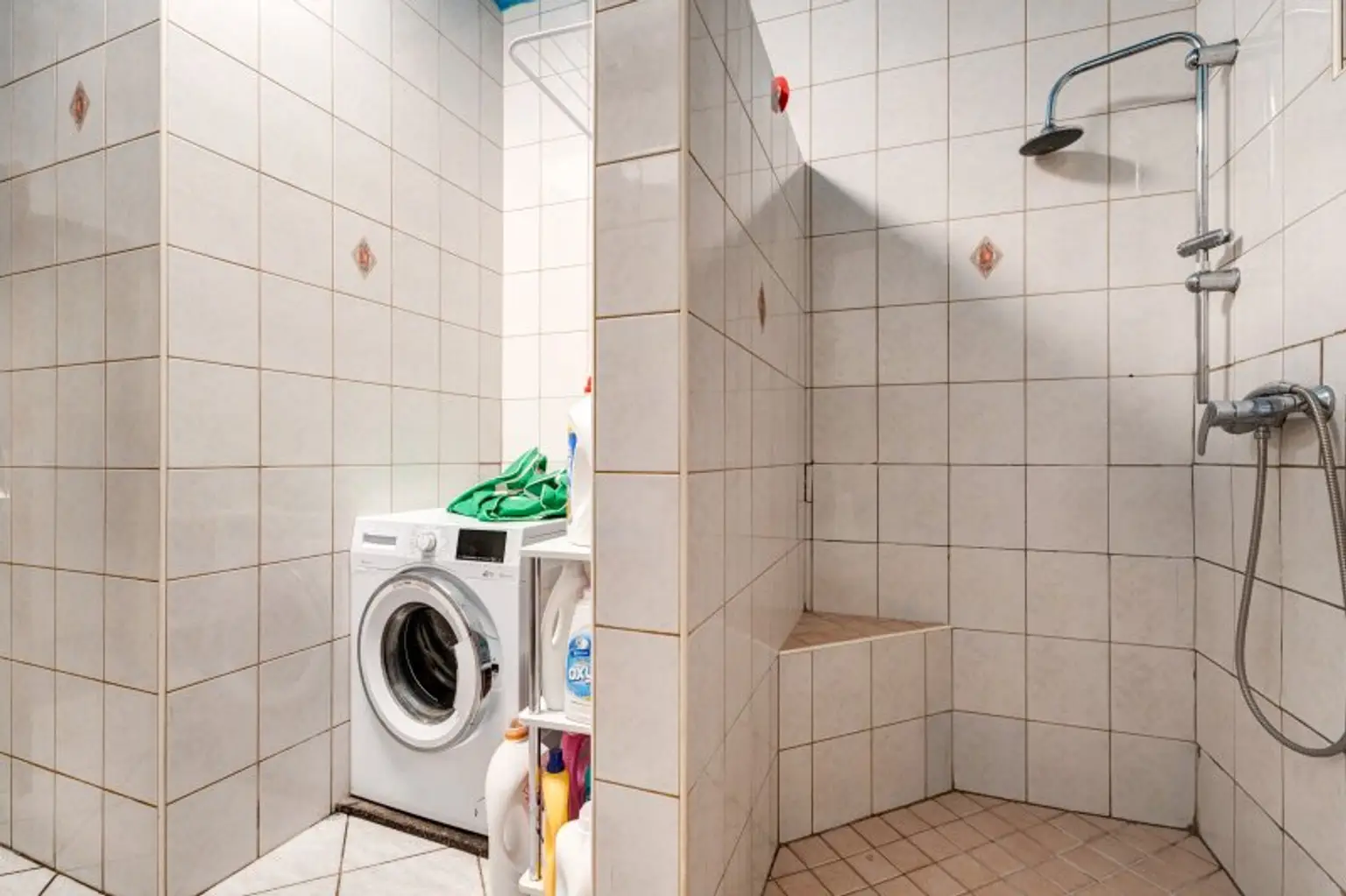 Badezimmer Einheit 1