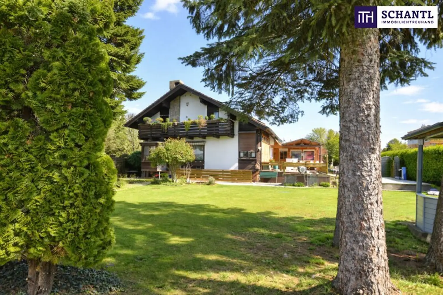 Charmantes Einfamilienhaus mit großem Garten, Pool & viel Herz in Graz-Liebenau!