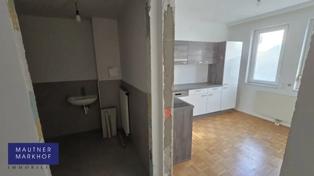 Ober St. Veit - attraktives Büro/Wohnung mit Garagenstellplätzen - U4!