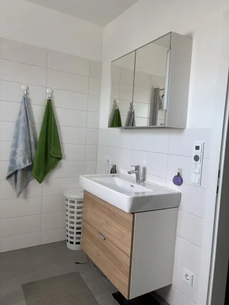 Neuwertige 4-Zimmer-Wohnung mit Terrasse in Gunskirchen – Wohnen mit Komfort und Stil!