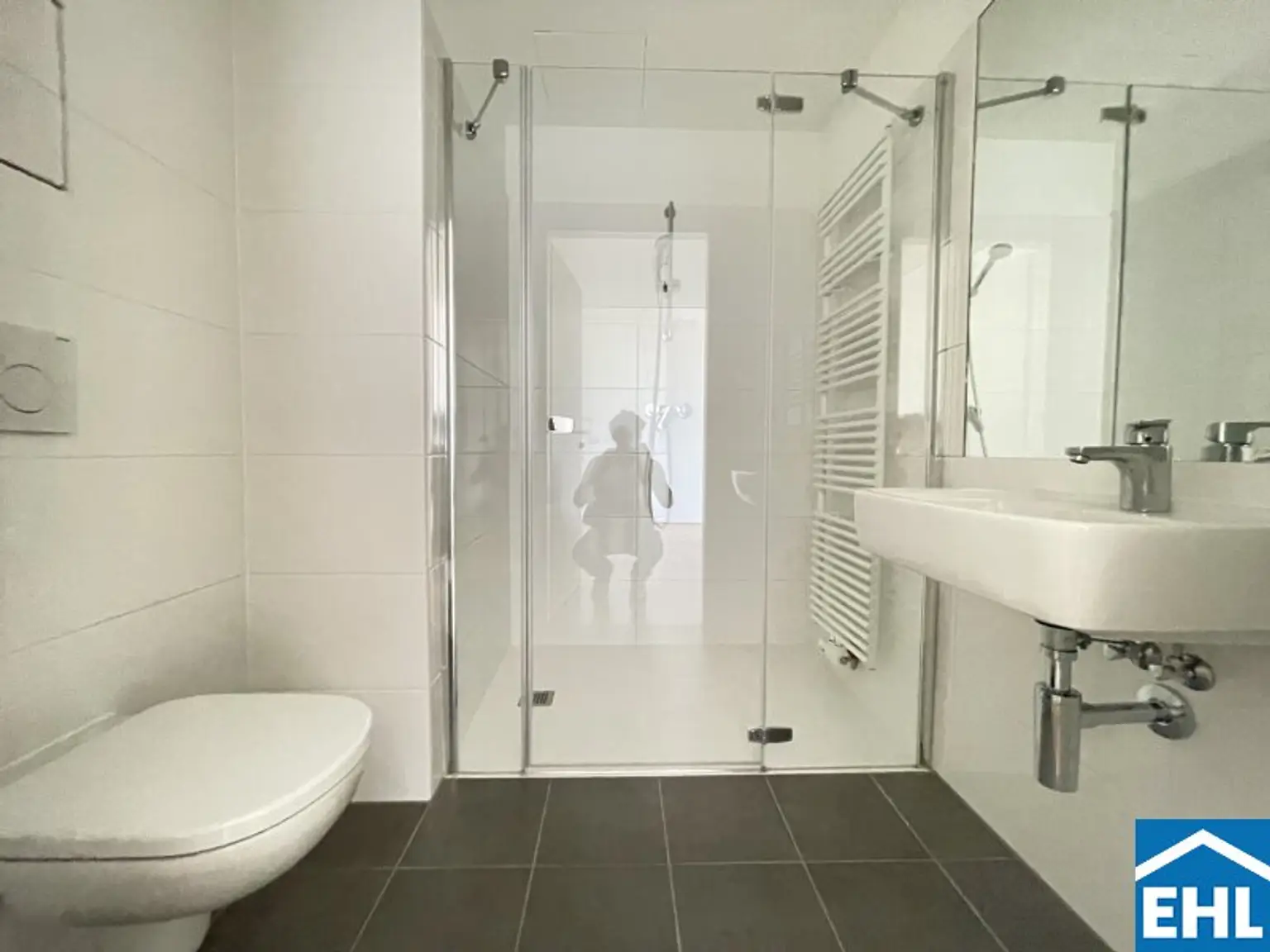 Topmoderner 2-Zimmer-Wohnraum über den Dächern Wiens