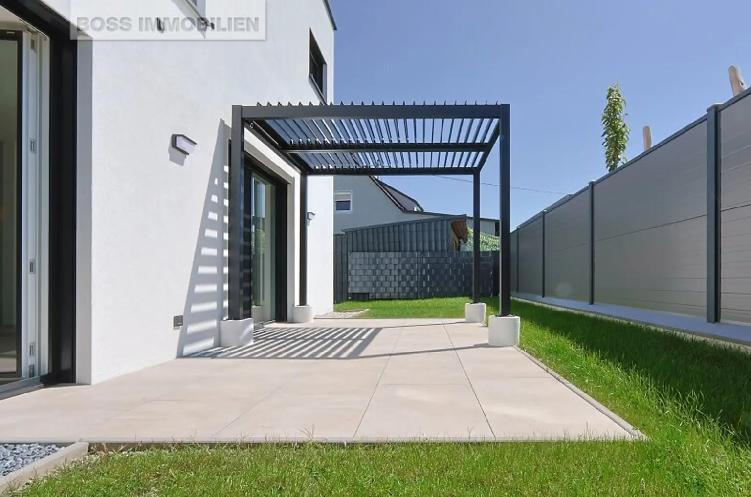 Technika Deluxe - Haus 2