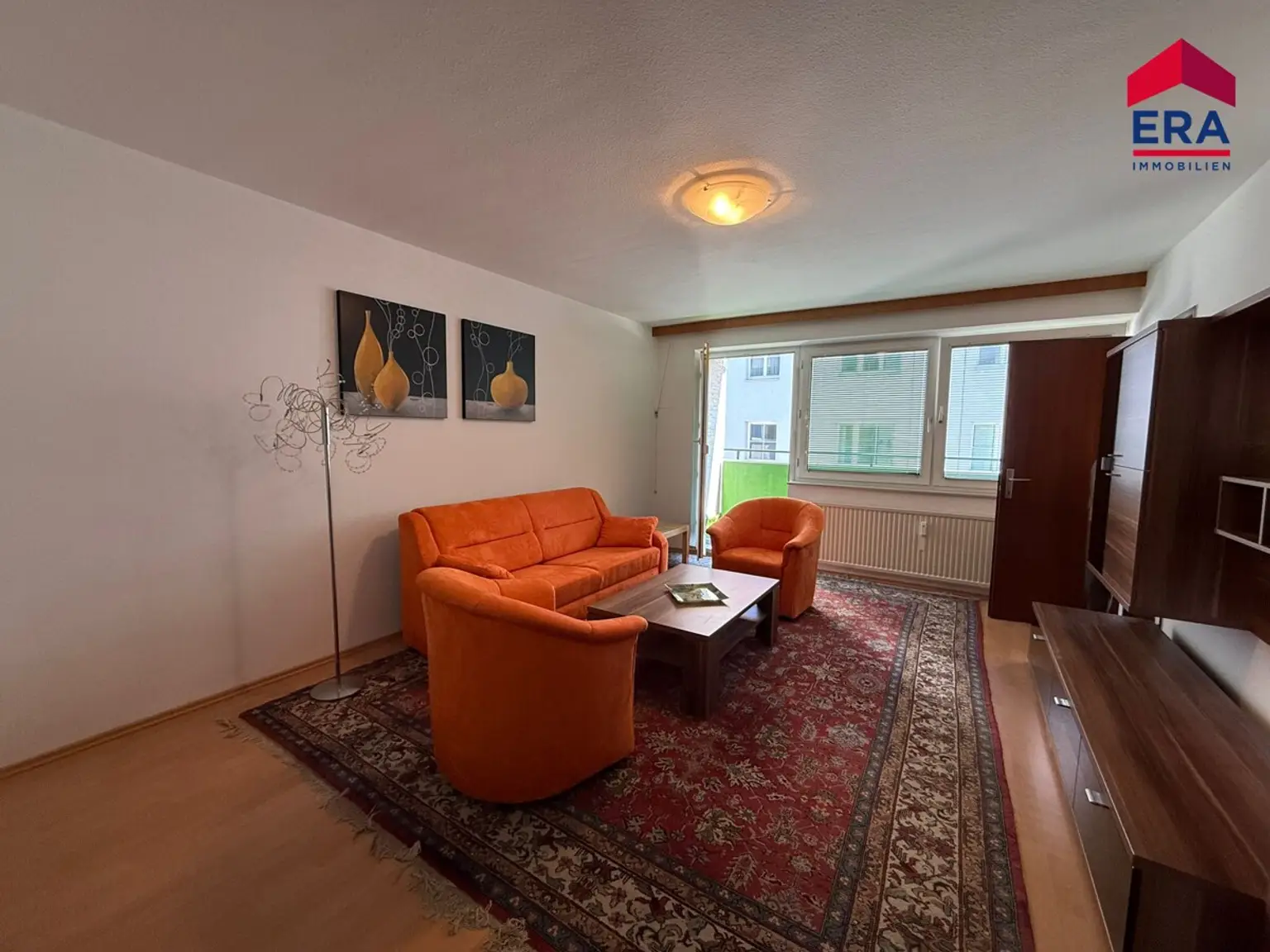 NEU: Helle 2-Zimmer-Wohnung mit großer Loggia in attraktiver Lage in 1210 Wien