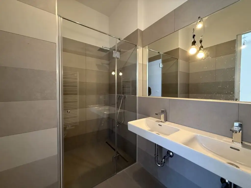 Moderne 2-Zimmer-Wohnung in 1020 Wien – vollsaniert, Fußbodenheizung, Aufzug! 419.000 €
