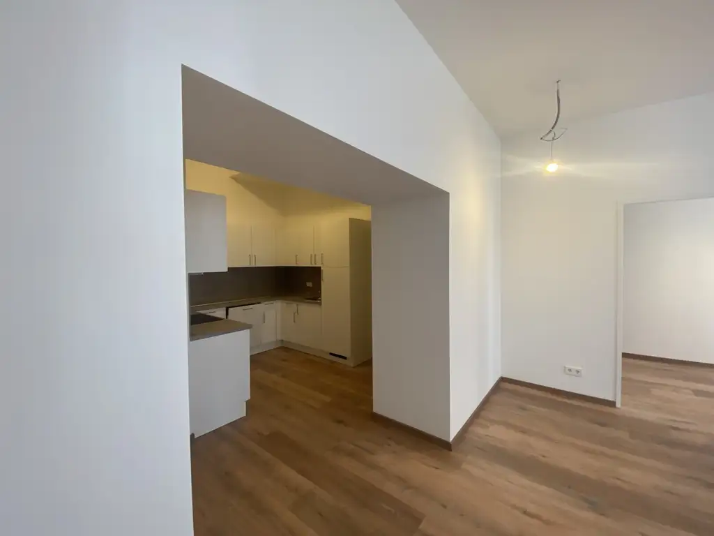 ANLEGERTRAUM KURZZEITVERMIETUNG WIDMUNG ! 3 Zimmerwohnung  - U3 - ERSTBEZUG n. Umbau
