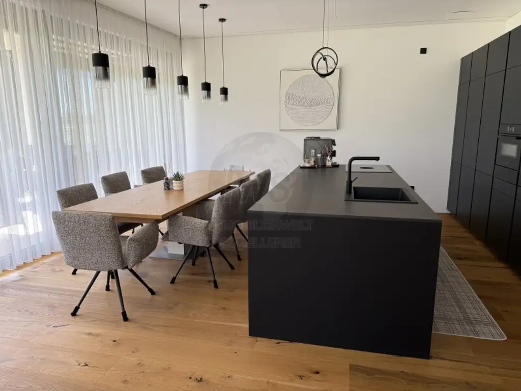 Traumhafter Erstbezug: Moderner Bungalow mit ca 200m² in Breitwiesen für 699.000 €!