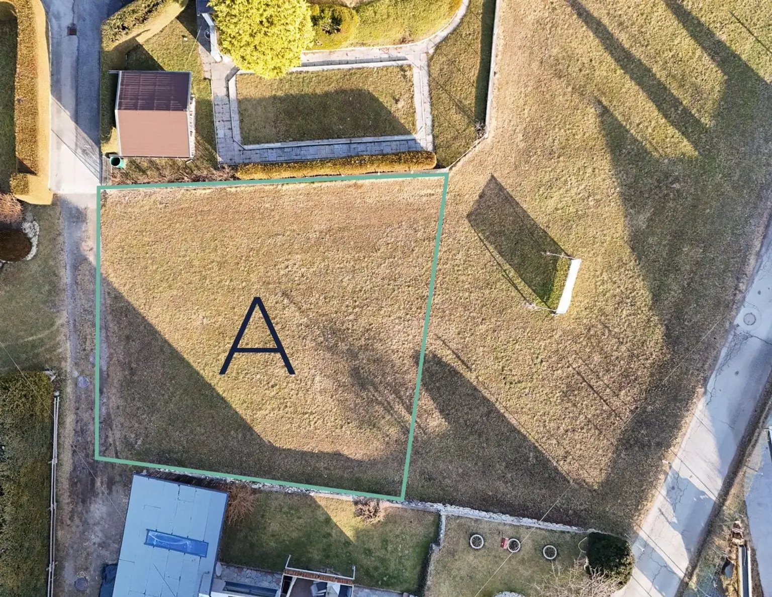Sonniges Stadt-Grundstück (A) für ihr individuelles Wohnbauprojekt