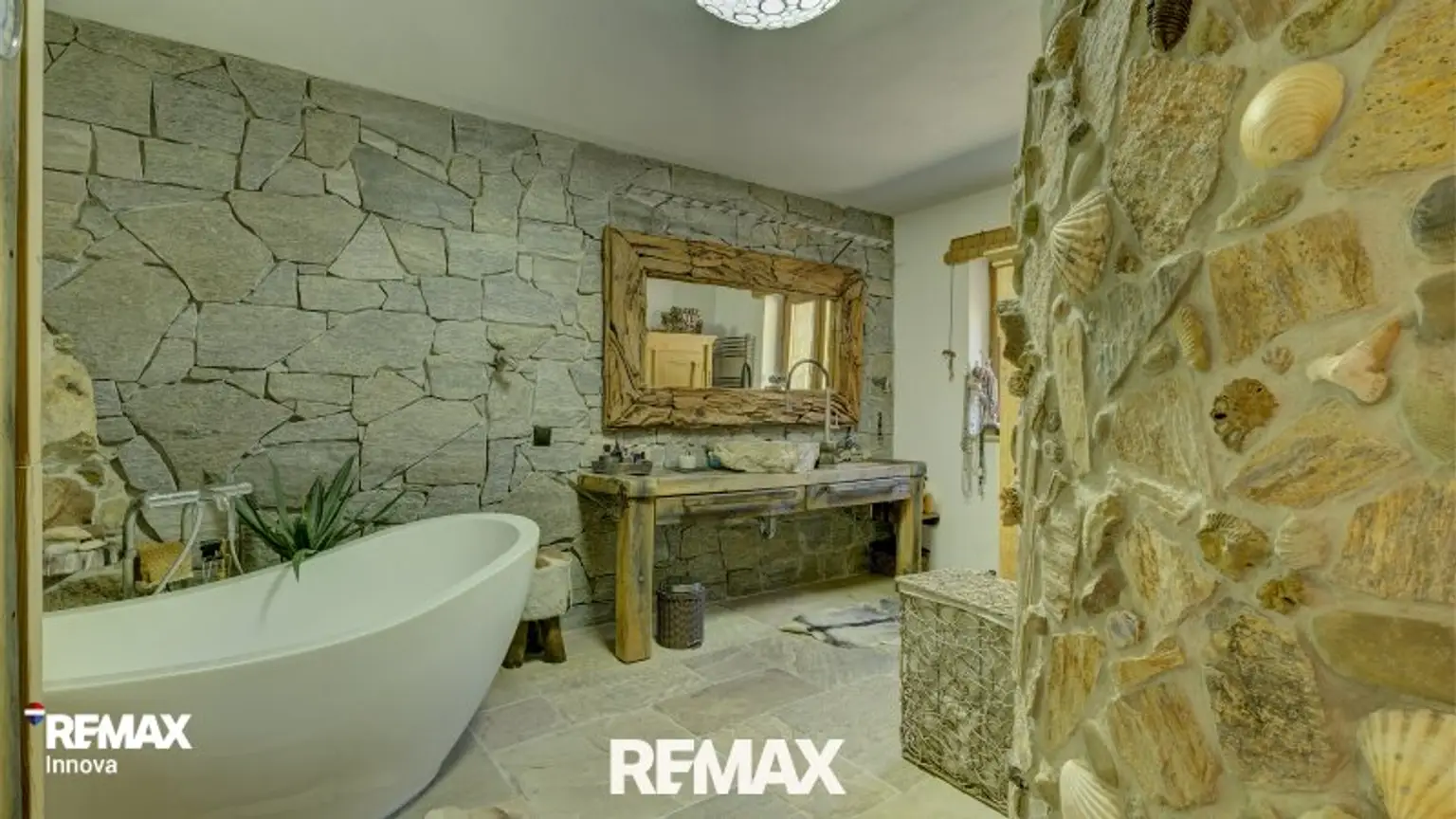 Badezimmer Erdgeschoss