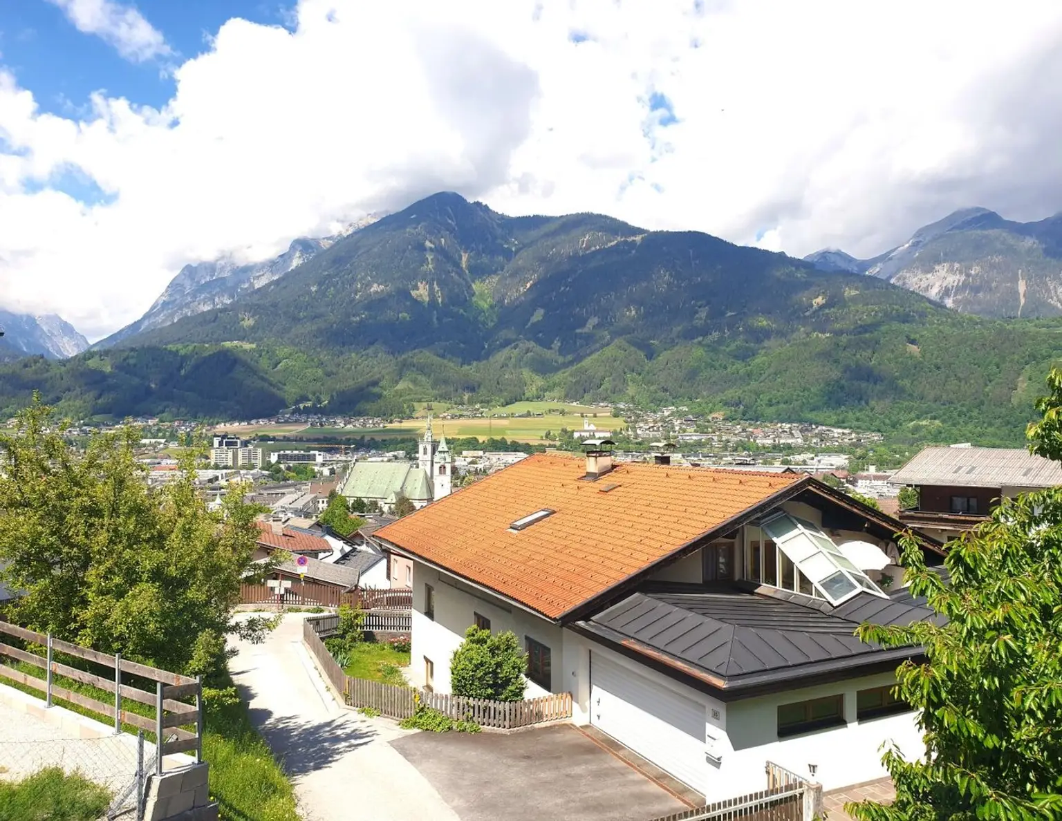 Neu renoviert mit herrlicher Aussicht!