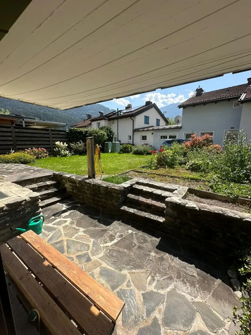 Sonniges Reihenhaus mit Garten in Landeck