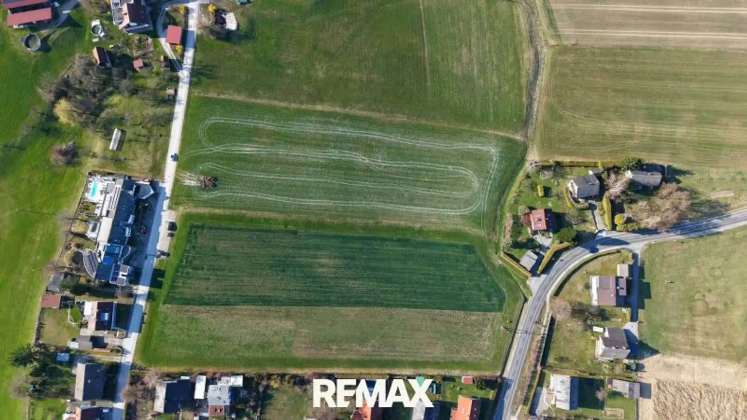 Grundstück