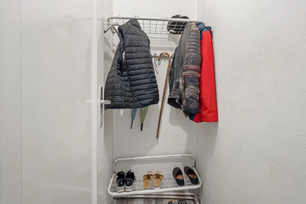 Verkauf mit Wohnrecht/ Investchance/ 3 Zimmer+Loggia in 1030 Wien