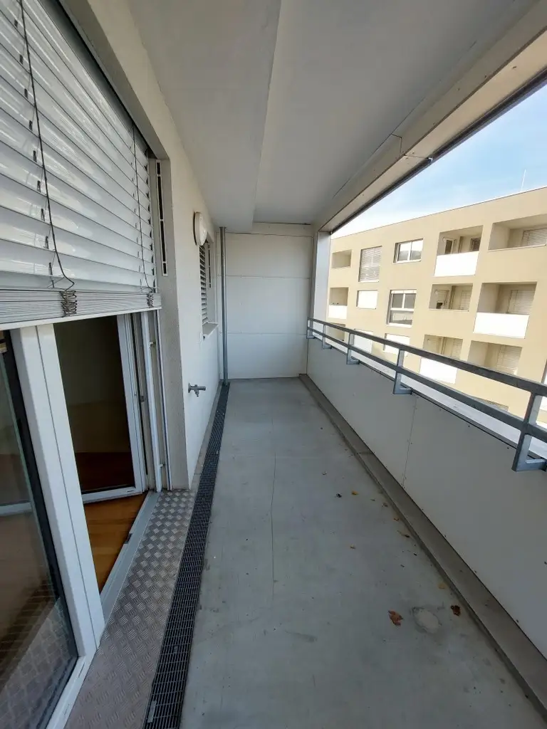 Q11 Leben in Simmering - 
Helle 2-Zimmer-Wohnung mit Loggia und Deckenkühlung!