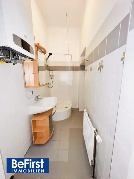Helle 2 Zimmer Altbauwohnung in ruhiger Lage von Stadtlau