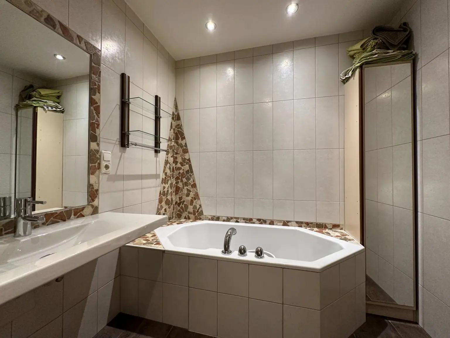 Großzügige Wohnung in Toplage – 4 Zimmer mit Alpenpanorama!