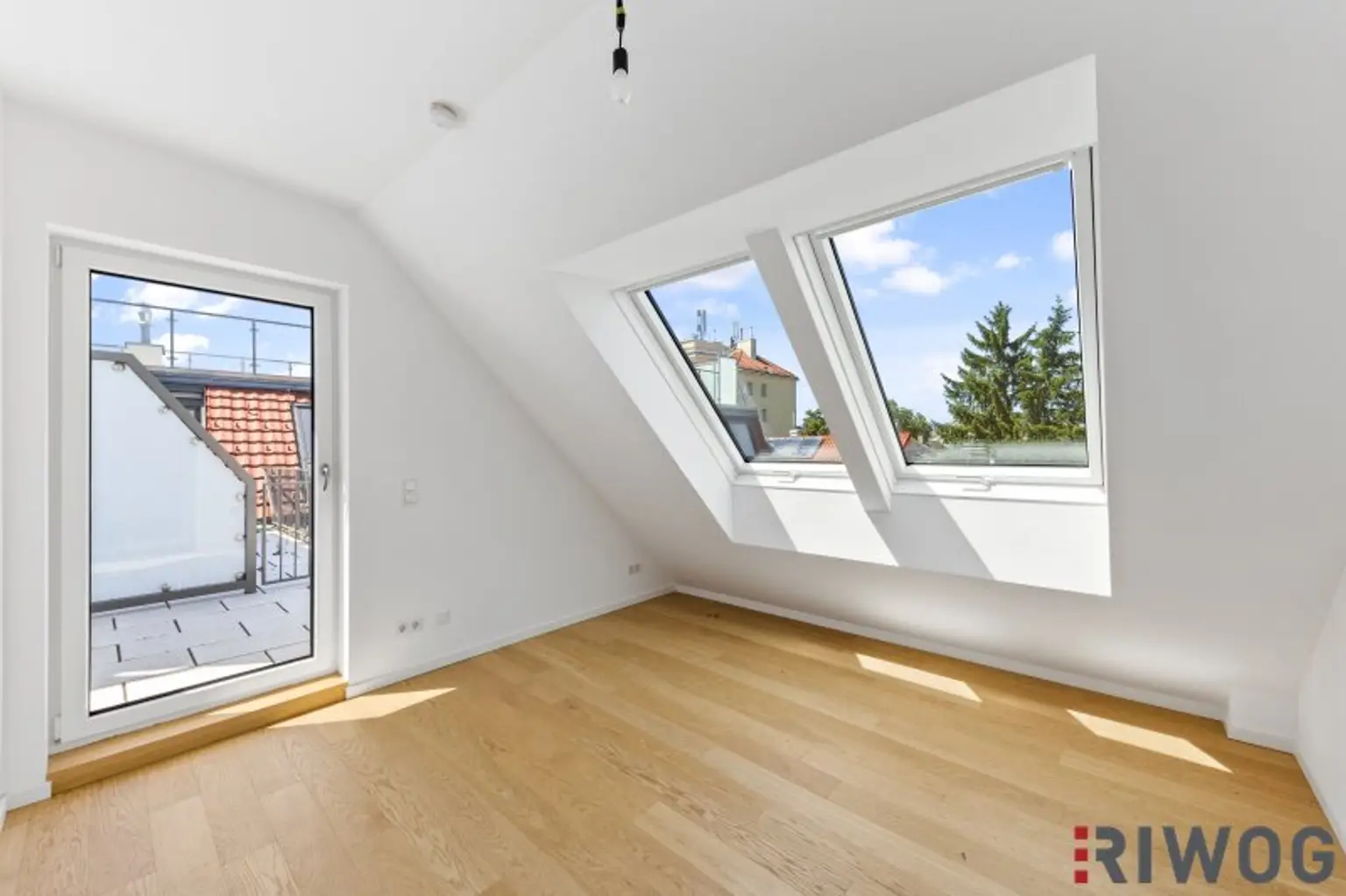 4-Zimmer Maisonette mit Balkon, Terrasse und Hochwertiger Ausstattung