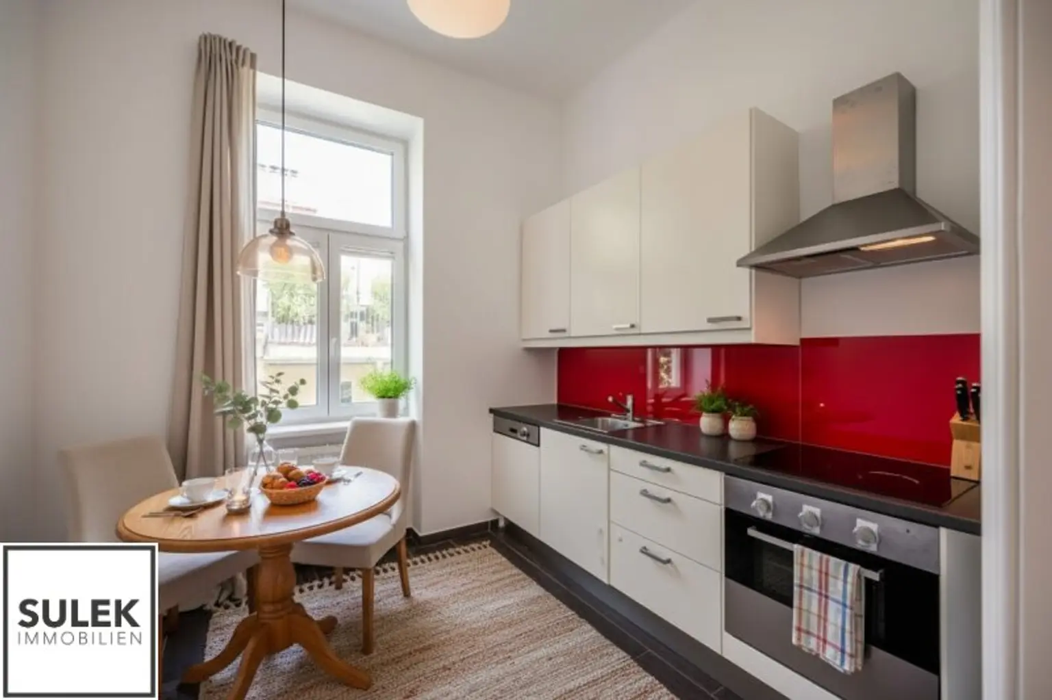 Gut geschnittene Altbauwohnung mit Grünblick; Schönbrunnerallee