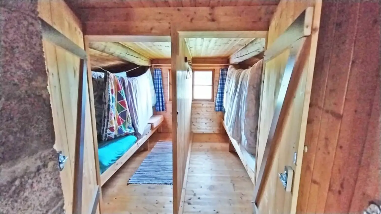 MIETE: ACHTUNG! Tiroler Almhütte mit FREIZEITWOHNSITZ auf 1700m