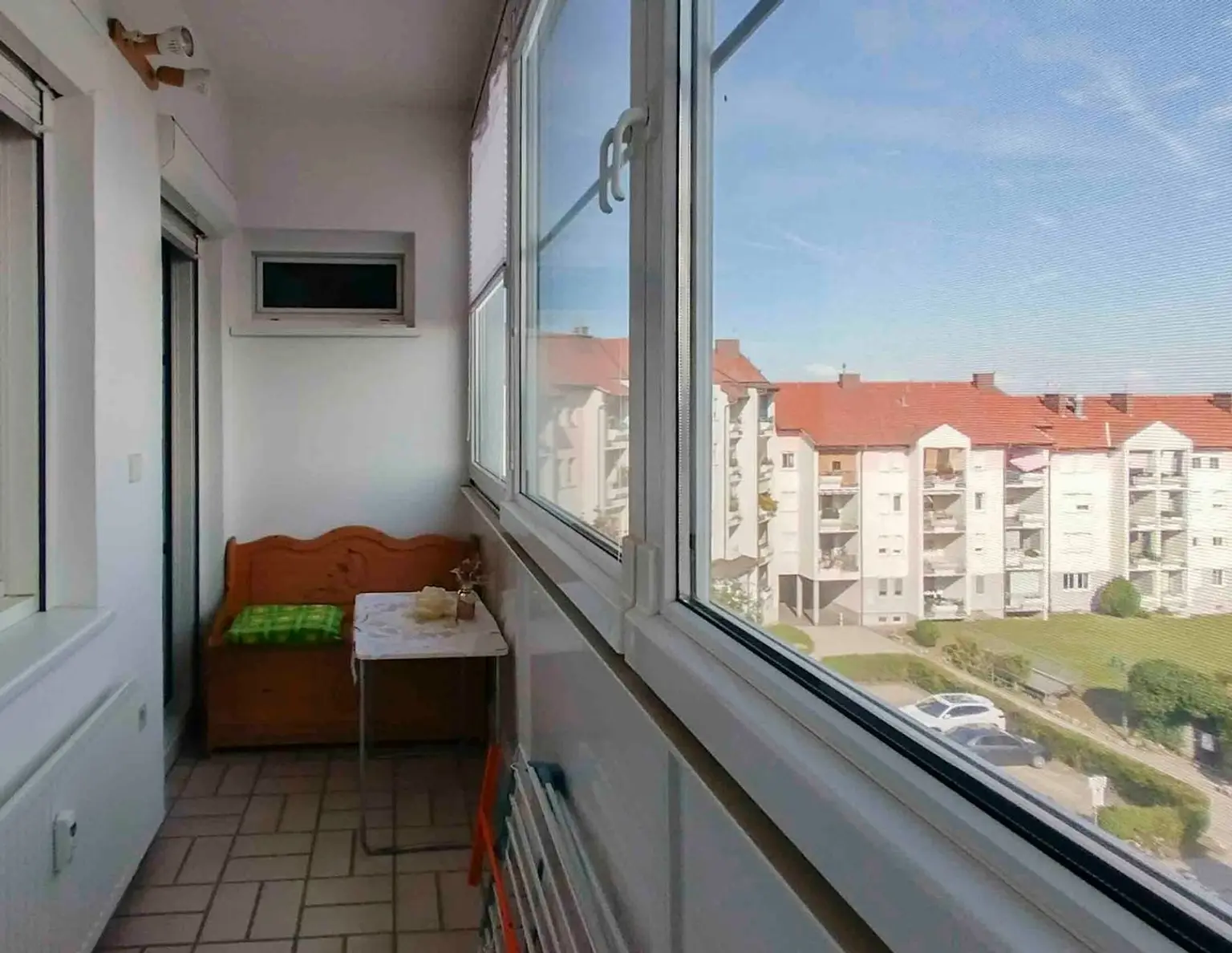 Top gelegene Eigentumswohnung mit verglaster Veranda & Parkplatz in Eisenstadt