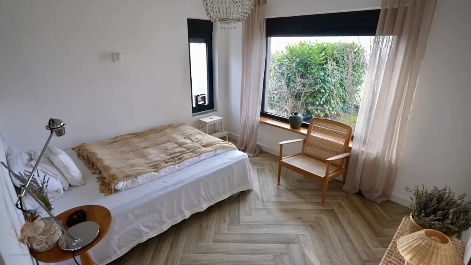 2866c60f-6e6c-41a0-a4c1-63b70b38a921