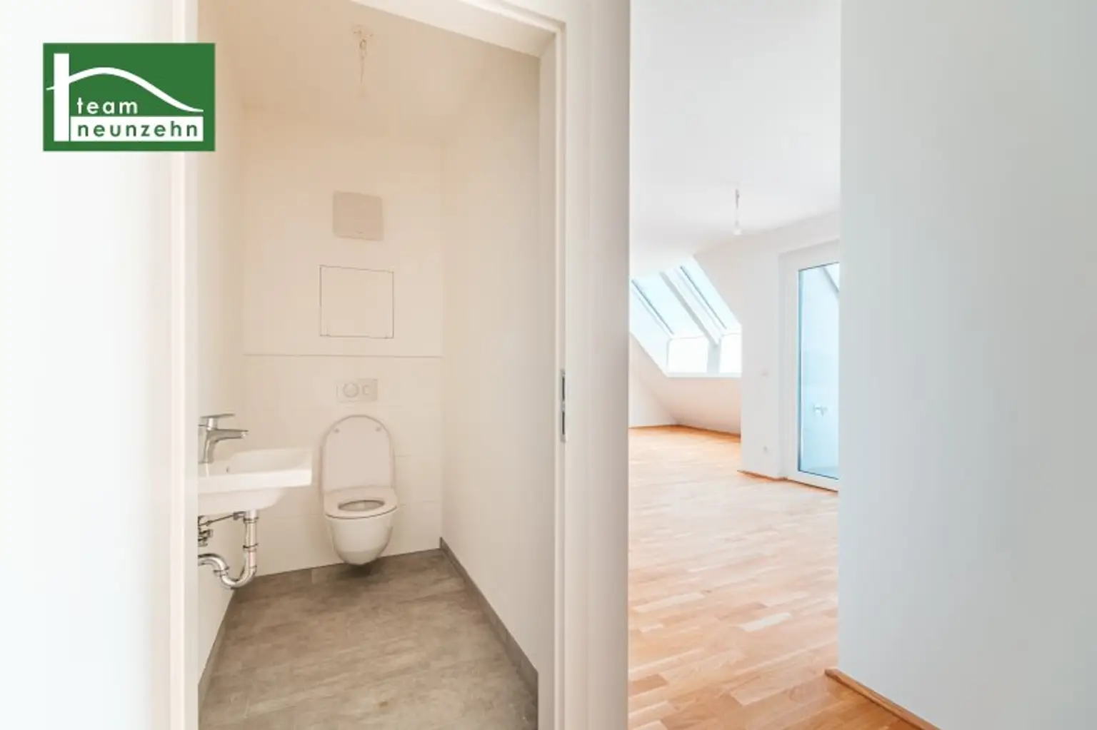 MODERNER ERSTBEZUG - 3 Zimmer - BALKON - Eigengrund - JETZT ANFRAGEN