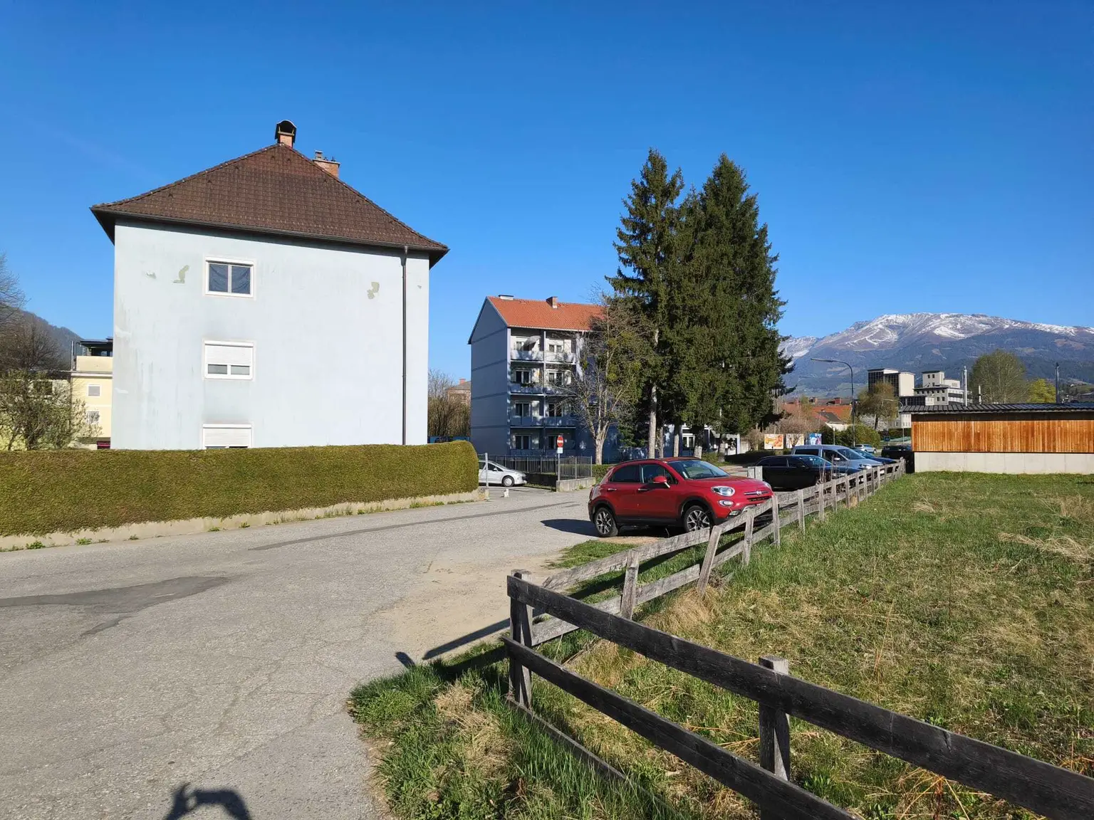 Sanierte 3-Zimmer-Wohnung mit Balkon, Parkplatz & großem Kellerabteil in Spittal an der Drau