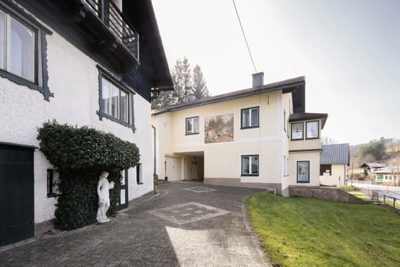 Hoffläche beim Wohnhaus