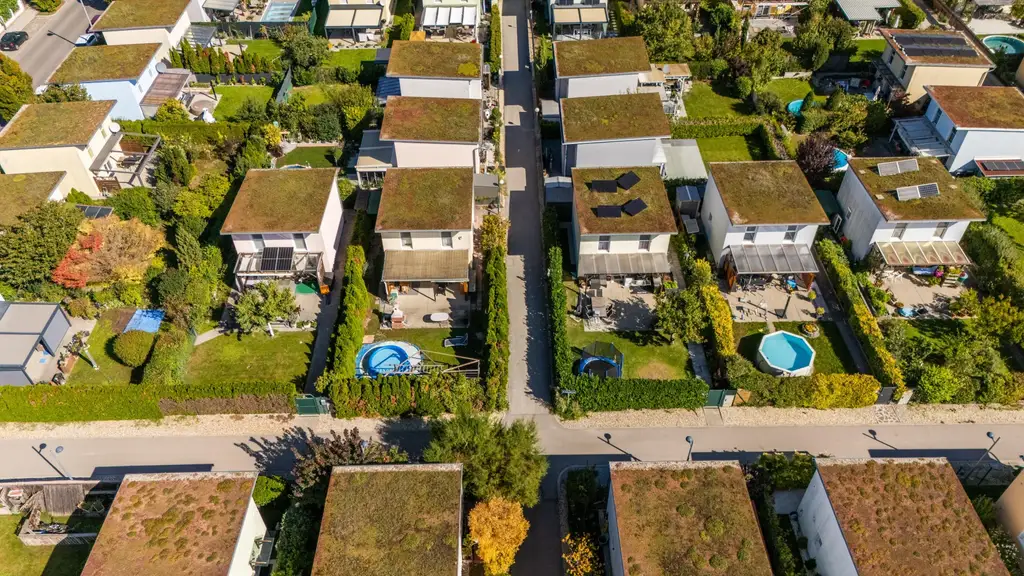 "PERFEKT FÜR BAUTRÄGER – Attraktives Grundstück im Zentrum von Gramatneusiedl!"