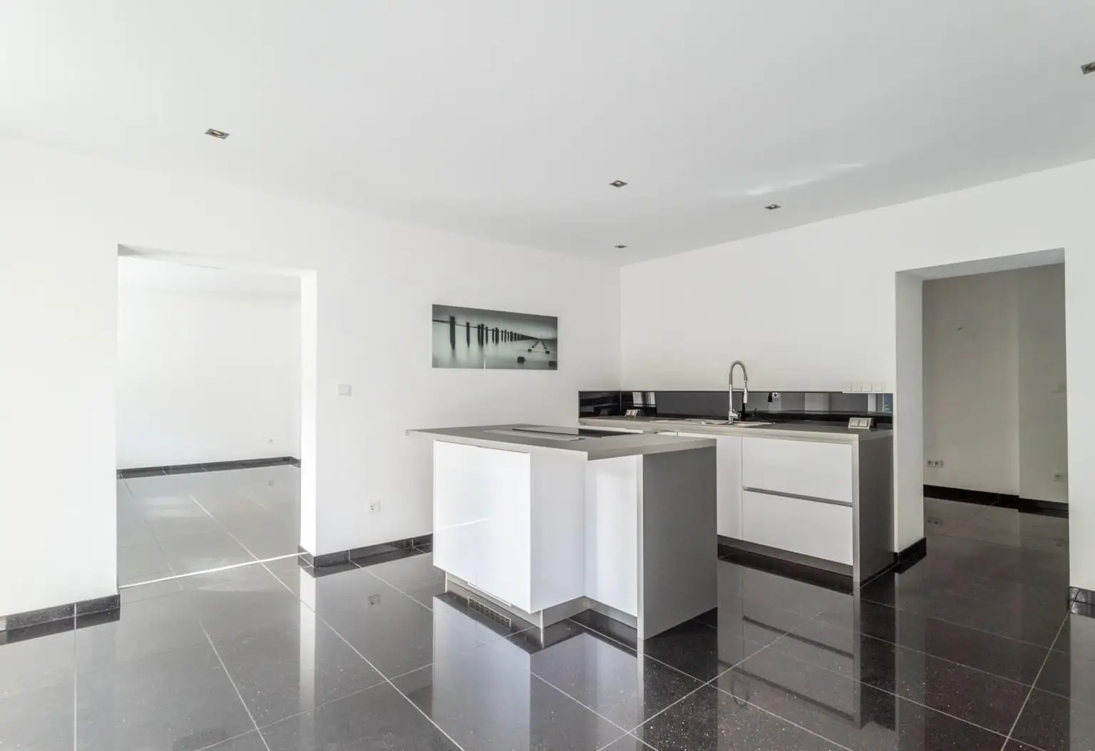 " Zinshaus mit Geschichte & Zukunft im Wienerwald "