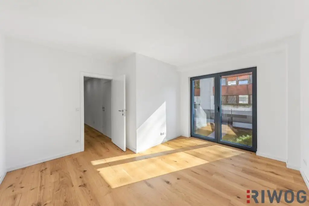 SANIERTES HAUS + 140m² SÜD-GARTEN | 5 MIN vom BHF MEIDLING (U6/S-Bahn) | LUFTWÄRMEPUMPE | RUHELAGE | NUTZUNGSRECHT 250m² Grünfläche