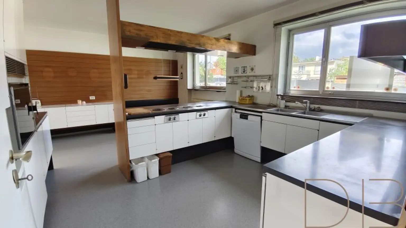 (Bau-) Grundstück in traumhafter Eisentstädter Lage mit vollunterkellerten Bungalow zu verkaufen! FÖRDERUNGSWÜRDIG!