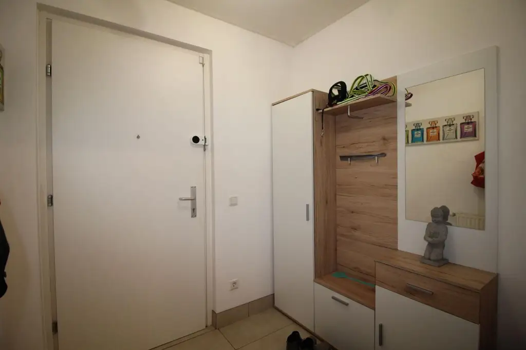 Schicke Gartenmaisonette mit Loggien, Balkon und Garage