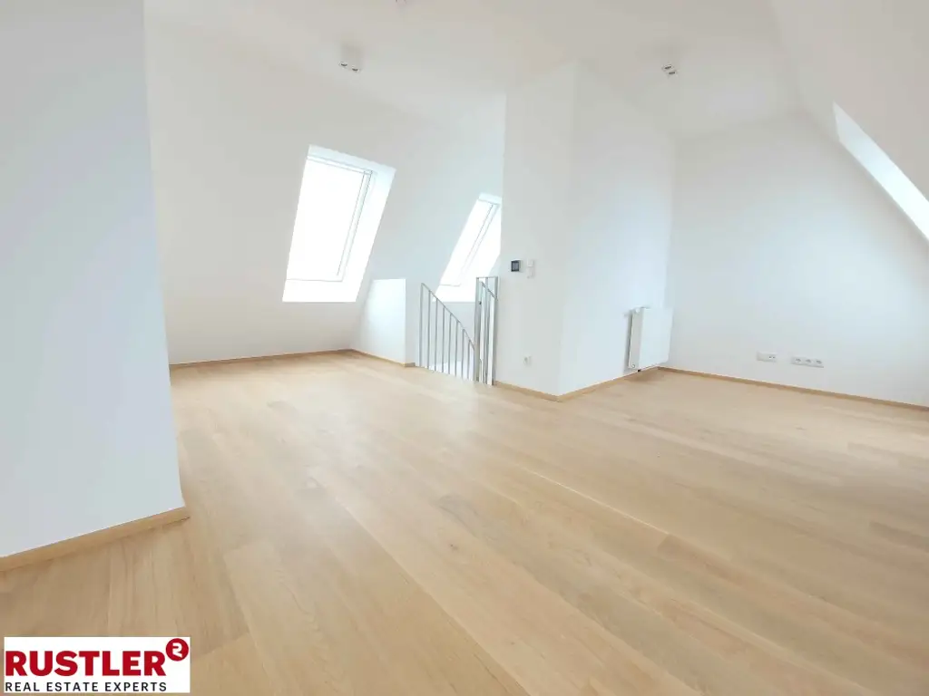 Luxuriöse Dachterrassenwohnung auf 3 Etagen direkt an der U3 - klimatisiert - mit Garage!