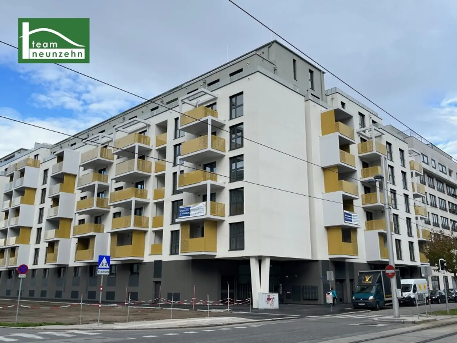 Schöne 2-Zimmer-Wohnung mit großer Terrasse in zentraler Lage - JETZT ANFRAGEN!