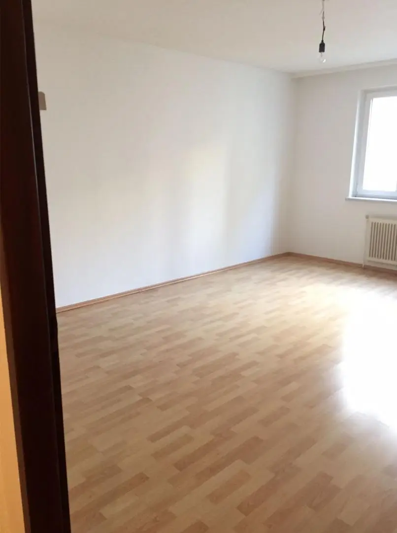 PERFEKTE SINGLEWOHNUNG/ U4 FRIEDENSBRÜCKE