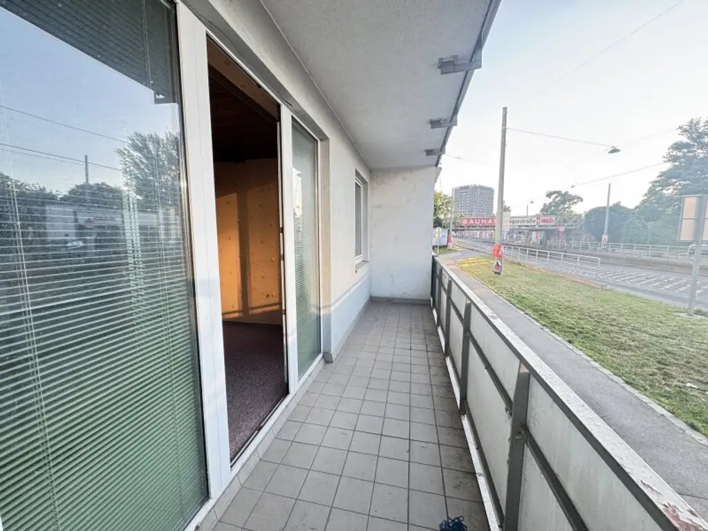 *Sanierungsbedürftiger Singlehit mit Loggia im Herzen von Brigittenau* Ab sofort verfügbar*