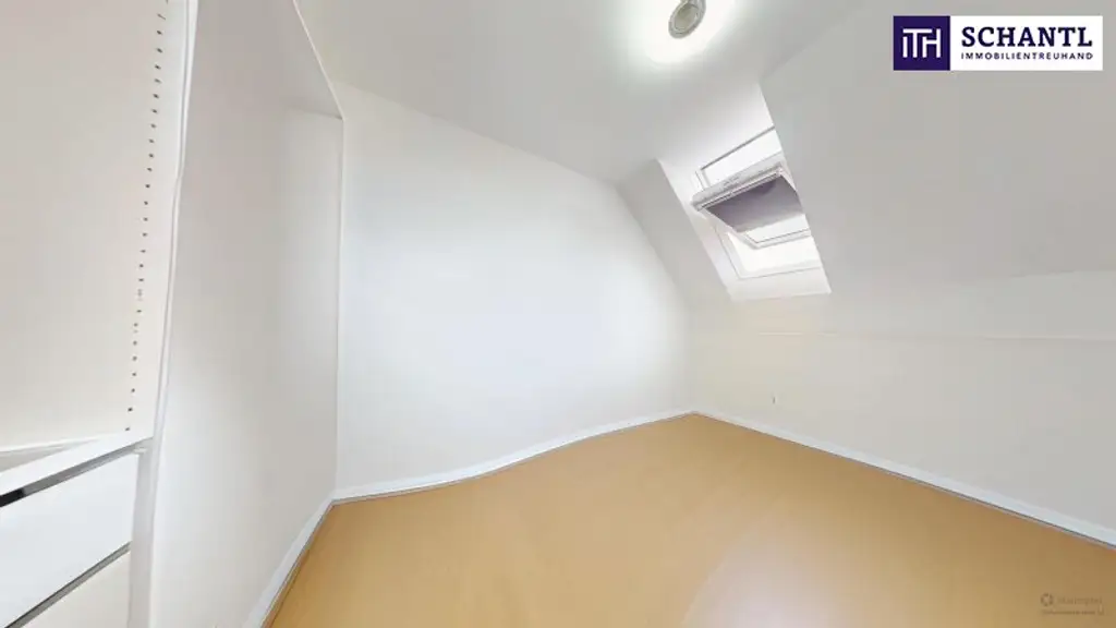 NOTVERKAUF! Schneller Verkauf aus gesundheitlichen Gründen – jetzt diese Gelegenheit ergreifen und gleichzeitig helfen! Grünoase mit Panoramablick: 3-Zimmer-Wohnung mit Süd/West-Dachterrasse!