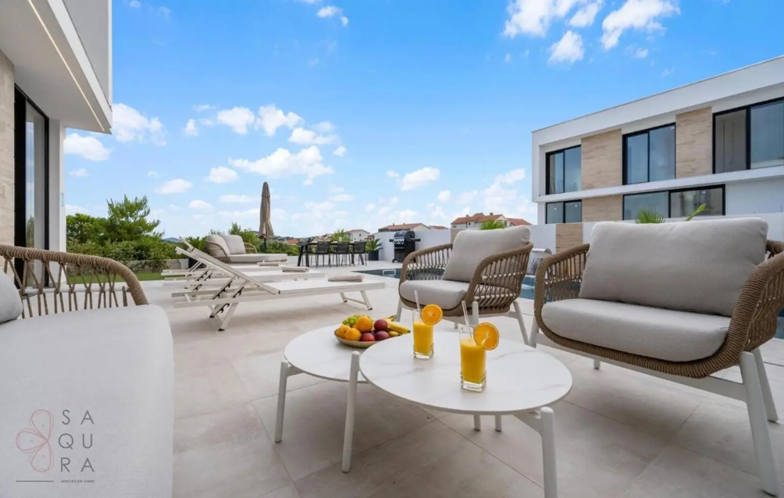 Elegante Villa in Tribunj – Mediterranes Leben mit Investitionswert