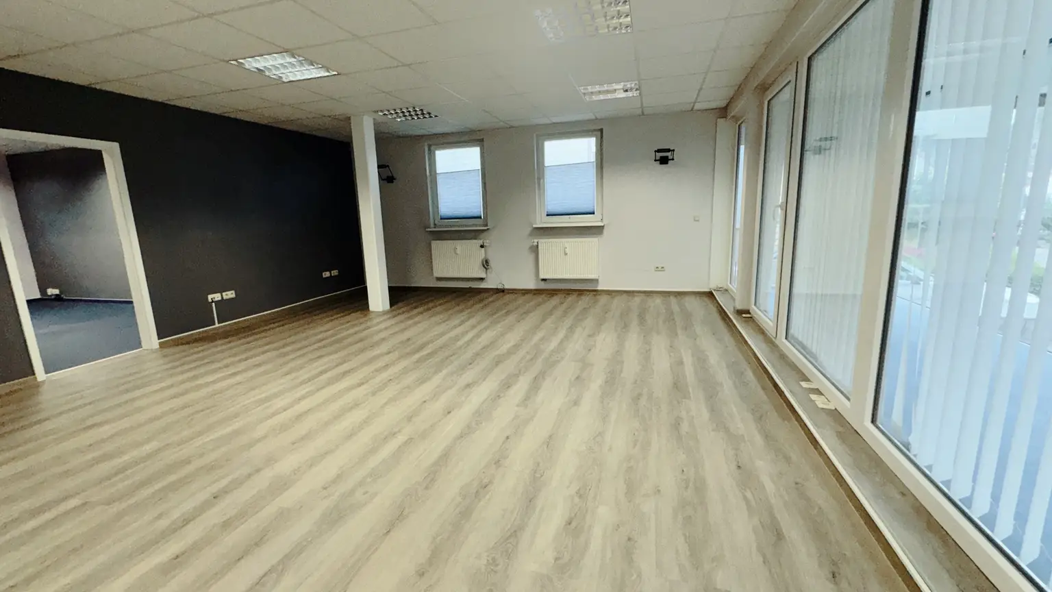 Theley - Repräsentative Bürofläche im Zentrum  -genau das Richtige