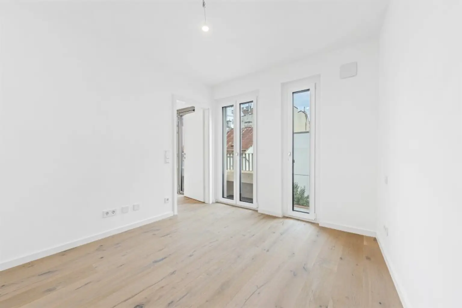 KOMPAKTE 2-ZIMMER WOHNUNG MIT BALKON