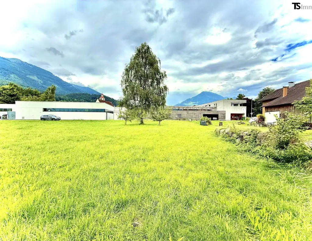 Bludesch: Baugrundstück in Top-Lage - ca. 400 m² bzw. 500 m² (Gesamtgrundfläche 900 m²)