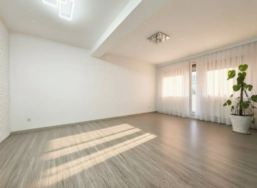 Einziehen & wohlfühlen: Stilvolle 3-Zimmer-Wohnung mit Loggia