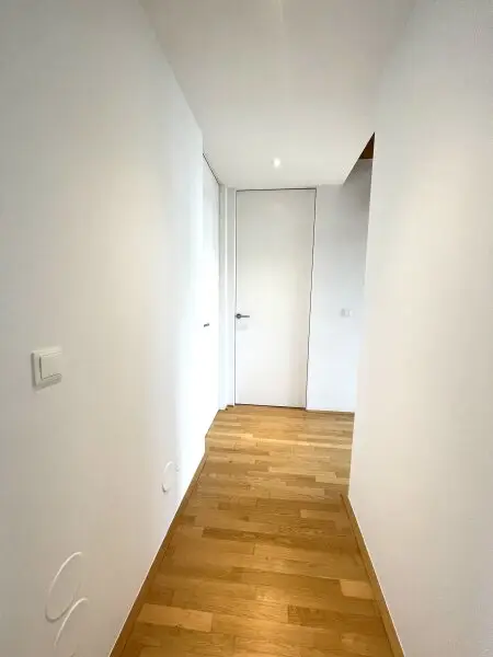 Sonnige 3,5-Zimmer Dachgeschoßwohnung mit Terrasse zu kaufen