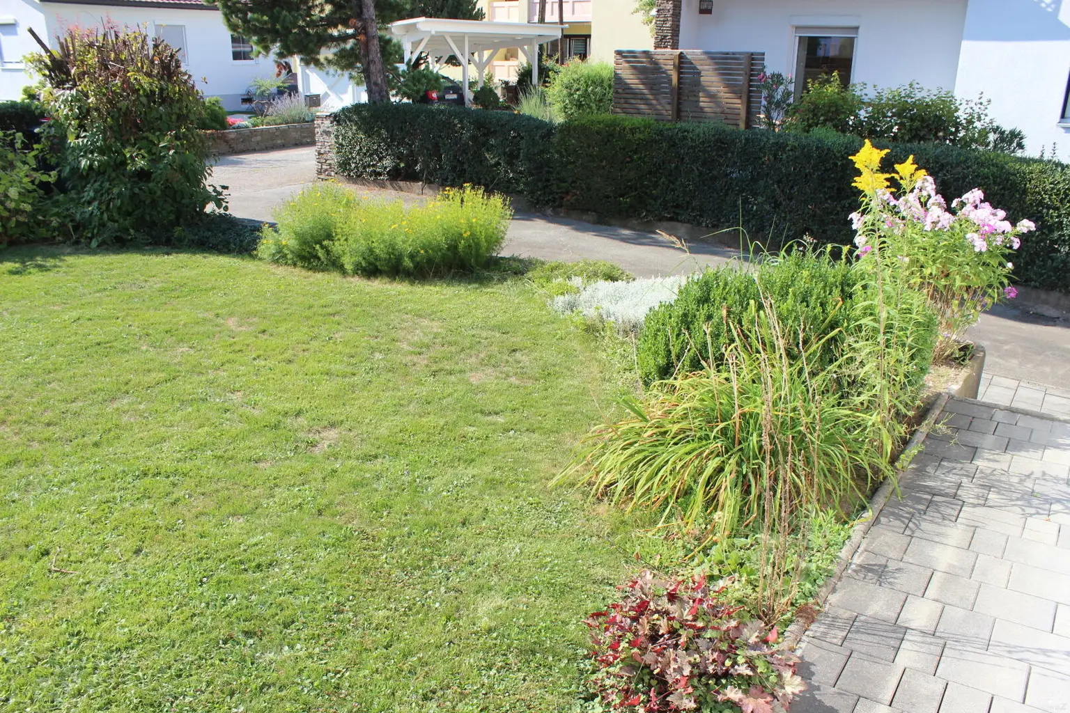 Schönes Wohnhaus in bester Lage in Weißkirchen