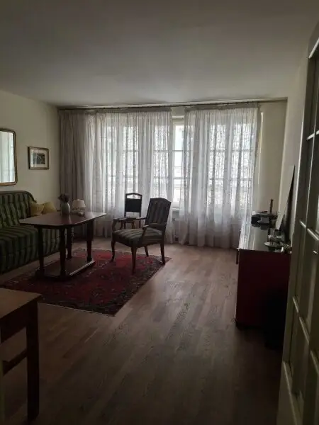 Naschmarktnähe - toller Altbau - viel Potenzial