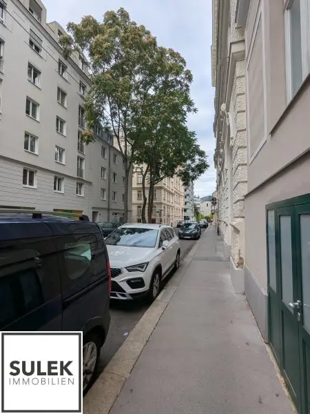 Schäffergasse 20: Einraumwohnung als Erstbezug ab sofort *Hofruhelage*