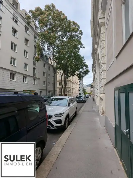 Schäffergasse 20: Einraumwohnung als Erstbezug ab sofort *Hofruhelage*