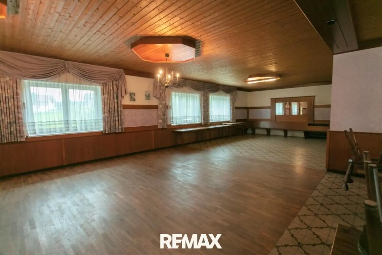 Saal_Tanzfläche