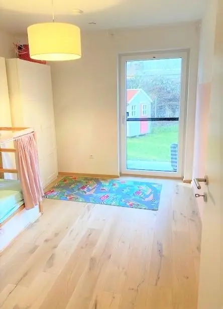 TRAUMHAFT WOHNEN AM SEE - TOP AUSGESTATTET - MODERN - ZWEI TIEFGARAGENPLÄTZE INKLUSIVE